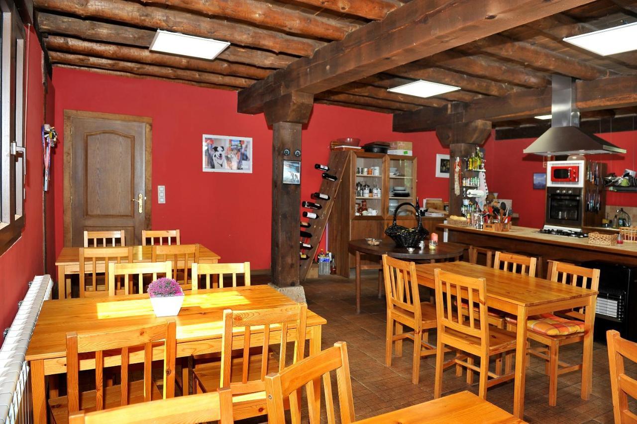 La Cabana De Sara Vinuesa Buitenkant foto